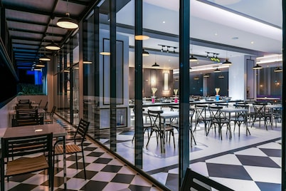FOX Hotel Jayapura