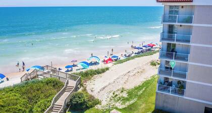 3BR Oceanfront Balcony ~ Views ~ Pool ~ Resort