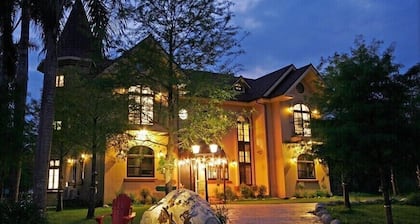 Yun Shan Shui Castle 19