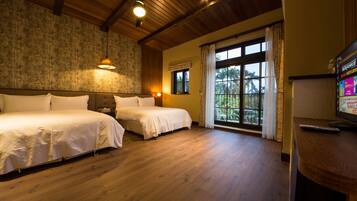 Desk, blackout curtains, free WiFi, bed sheets