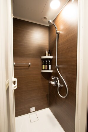 Dusche im Bad