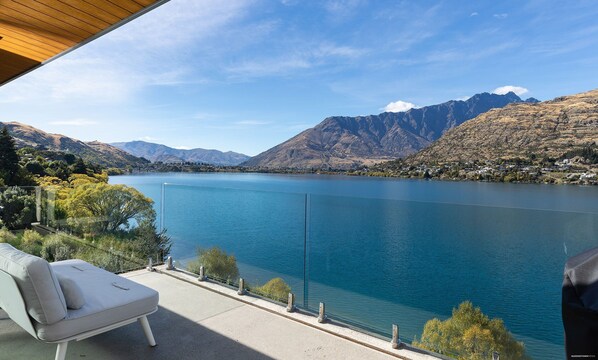 Departamento, 2 habitaciones | Vista al lago