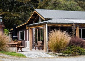 Fachada de la propiedad