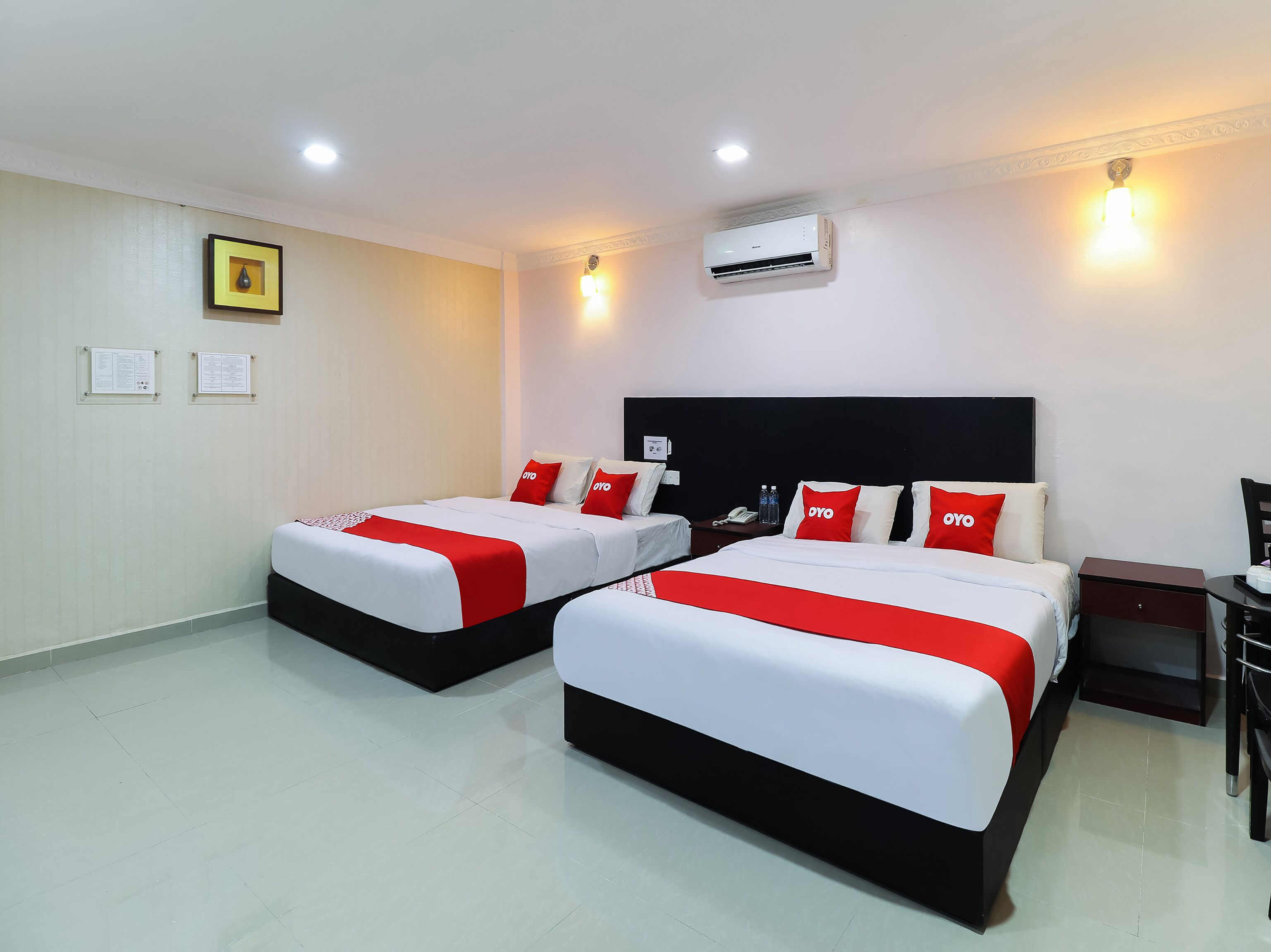 Free WiFi, bed sheets