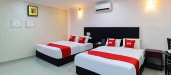 OYO 89473 Sp Venture Hotel