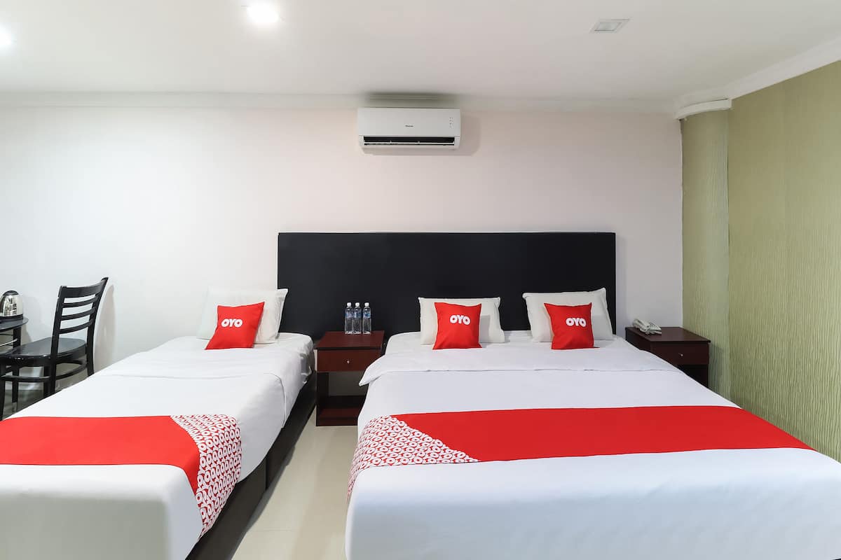Deluxe Triple Room | 1 bedroom, free WiFi, bed sheets