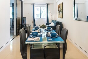 Appartement Classique | Restauration dans la chambre