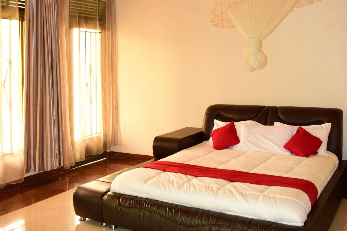 Classic Room | Iron/ironing board, free WiFi, bed sheets