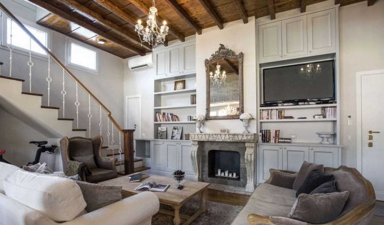 TV, fireplace, Netflix, streaming services