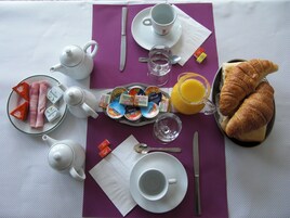 Desayuno diario por un coste adicional