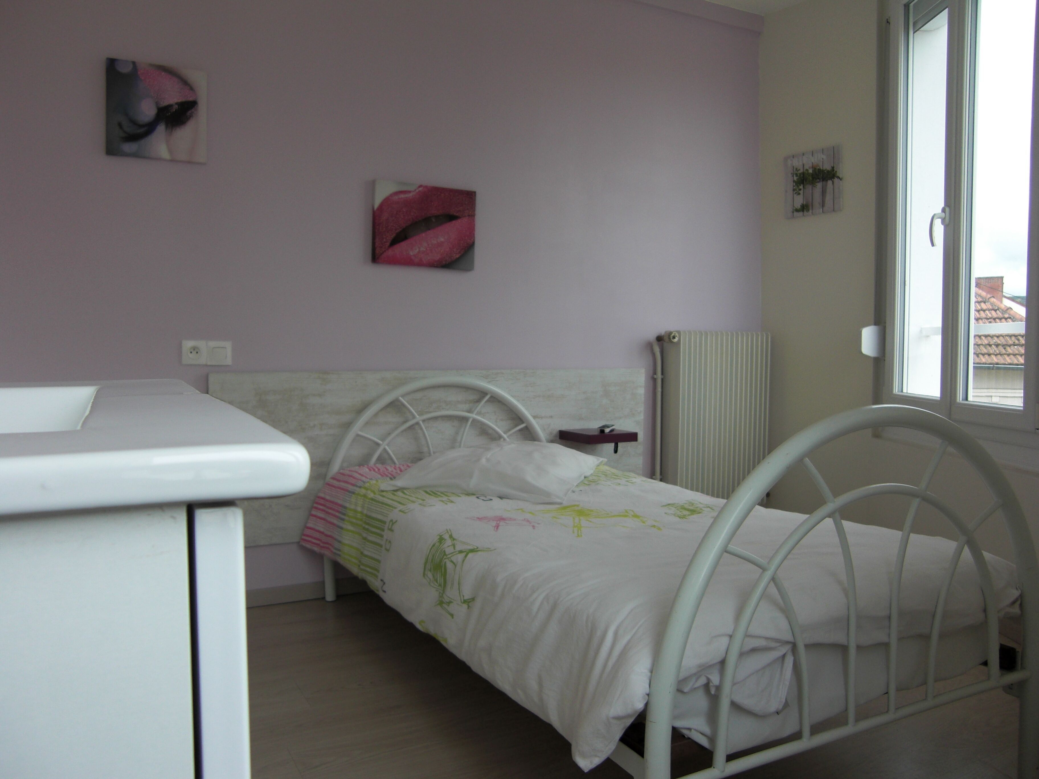 Insonorización, wifi gratis y ropa de cama 