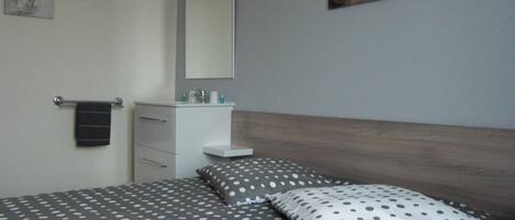 Double Room, Shared Bathroom