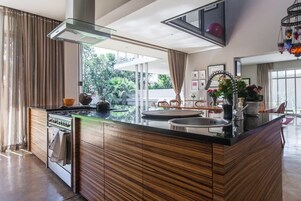 Double Room | Shared kitchen