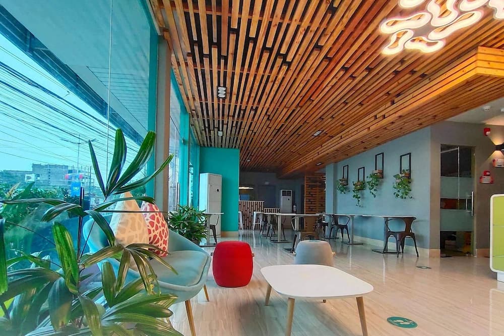 Felicity Island Hotel