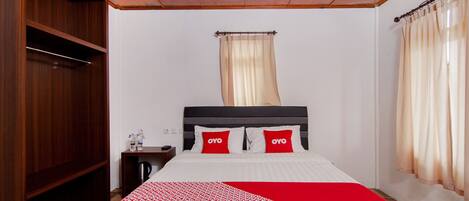 Chambre Deluxe double | 1 chambre, bureau, systĂšme dâinsonorisation, accĂšs au Wi-Fi (inclus)