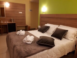 Coffres-forts dans les chambres, bureau