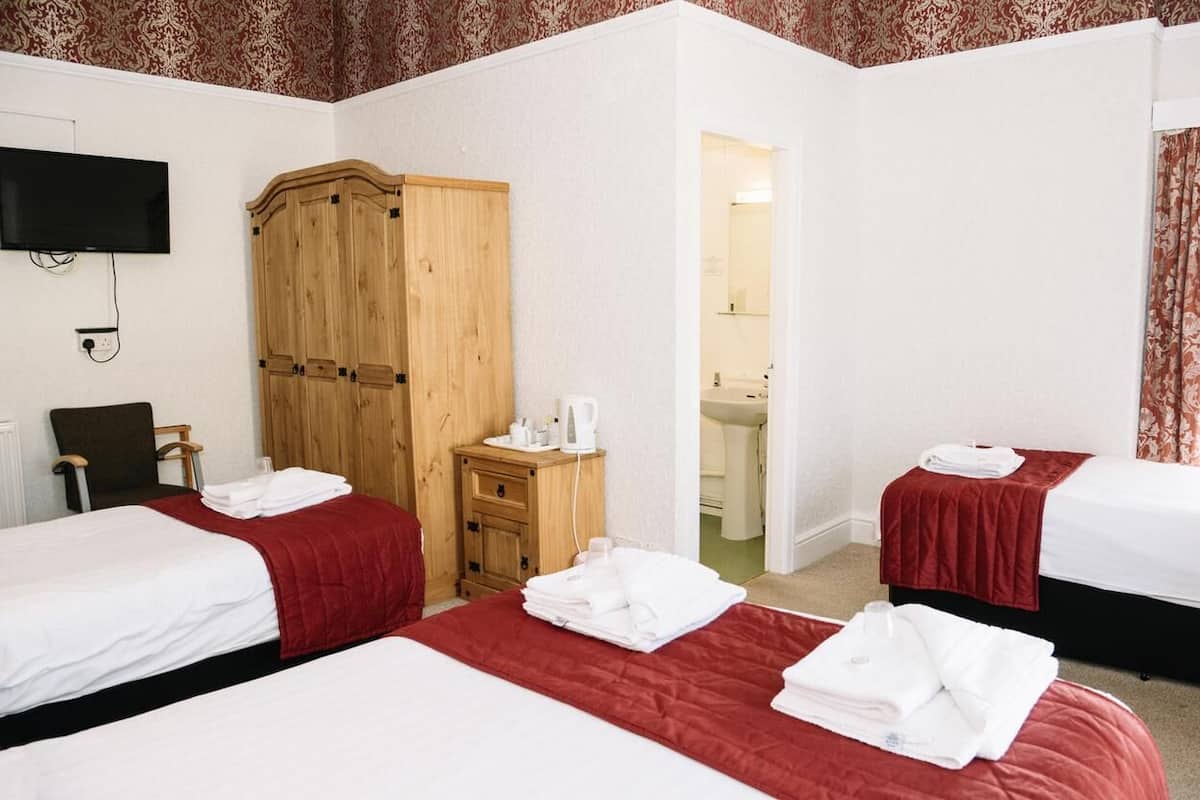 Family Room | Blackout curtains, iron/ironing board, free WiFi, bed sheets