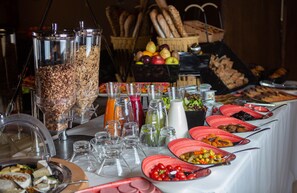 Petit déjeuner buffet compris tous les jours