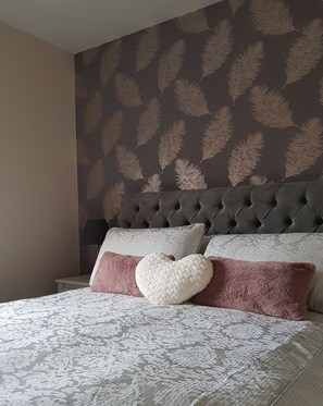 Apartment | 2 bedrooms, blackout drapes, iron/ironing board, free WiFi - Gullane View Apartment (Gullane)