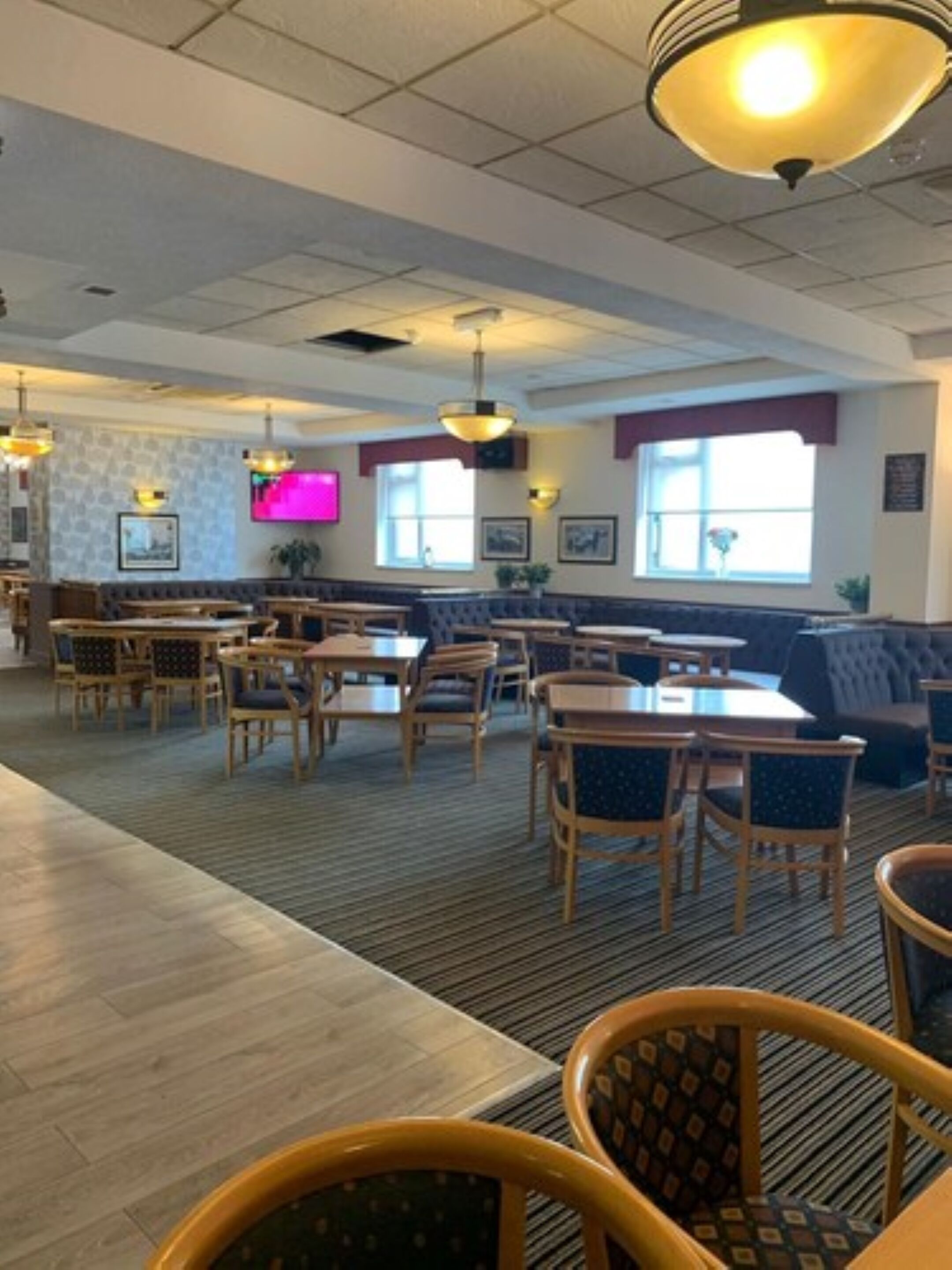 Desayuno inglés (con cargo) los días de semana