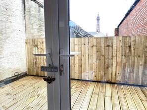 Princess Theatre Town Centre Three Beds (A6) | Terrace/patio - Princess Service Apartments - Town Centre (Blackpool)