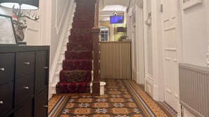Reception - St Andrews House Hotel (Preston)