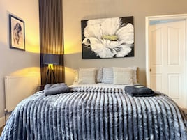 Quarto família | Individualmente decorados, individualmente mobiliados, Wi-Fi de cortesia