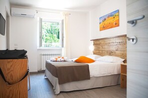 Hypo-allergenic bedding, down duvets, memory-foam beds, minibar