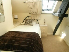 3 Schlafzimmer, Bügeleisen/Bügelbrett, Reisekinderbett, WLAN