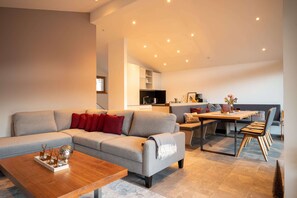 平板电视、Netflix、流媒体服务