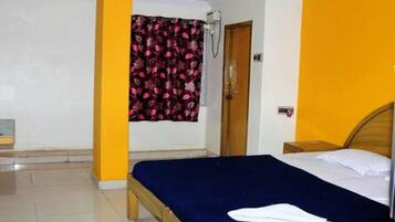 Single Room | Free WiFi