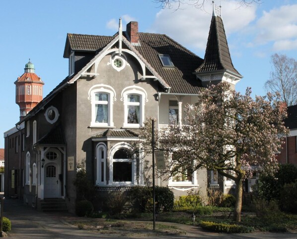 Exterior - Alleehotel Eschen (Aurich)