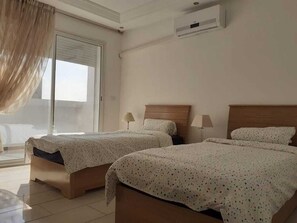 1 chambre, fer et planche à repasser, Wi-Fi