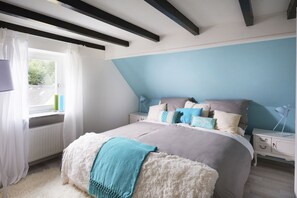 3 phòng ngủ, trang trí khác biệt 