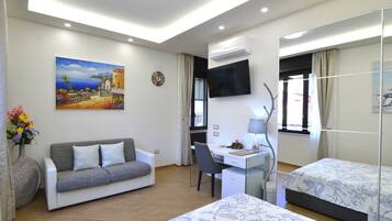 1 chambre, coffres-forts dans les chambres, fer et planche Ă repasser