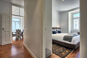 2 bedrooms