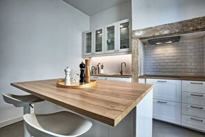 Private kitchen - MyPlace - Lisbon - Luxury Trindade III (Lisboa)