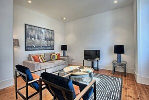 Living area - MyPlace - Lisbon - Luxury Trindade III (Lisboa)