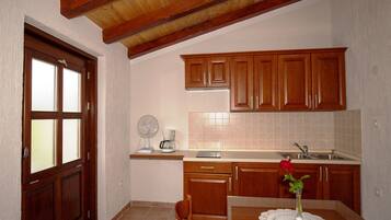 Apartment (3) | Private kitchen