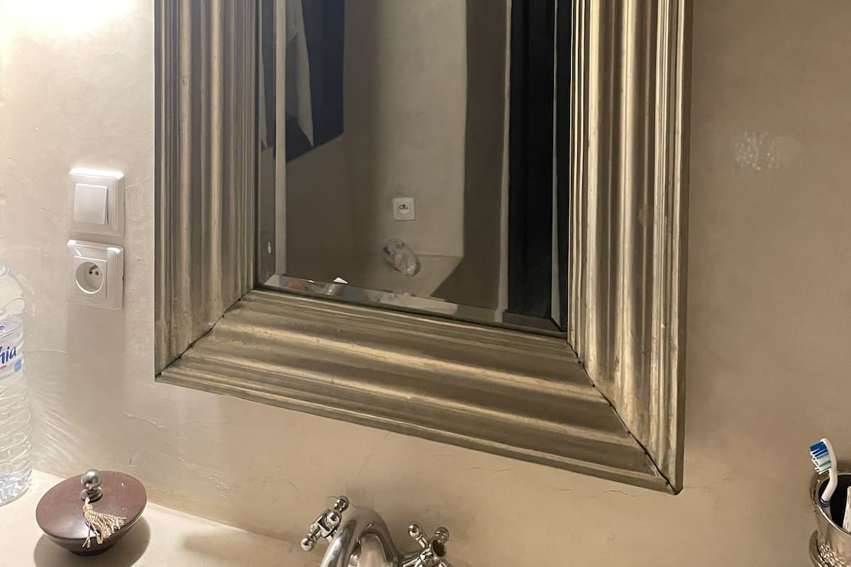 Habitación Deluxe doble, no fumadores, chimenea | Ropa de cama de alta calidad, caja fuerte, decoración individual