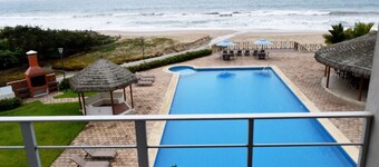 A true dream in front of the sea