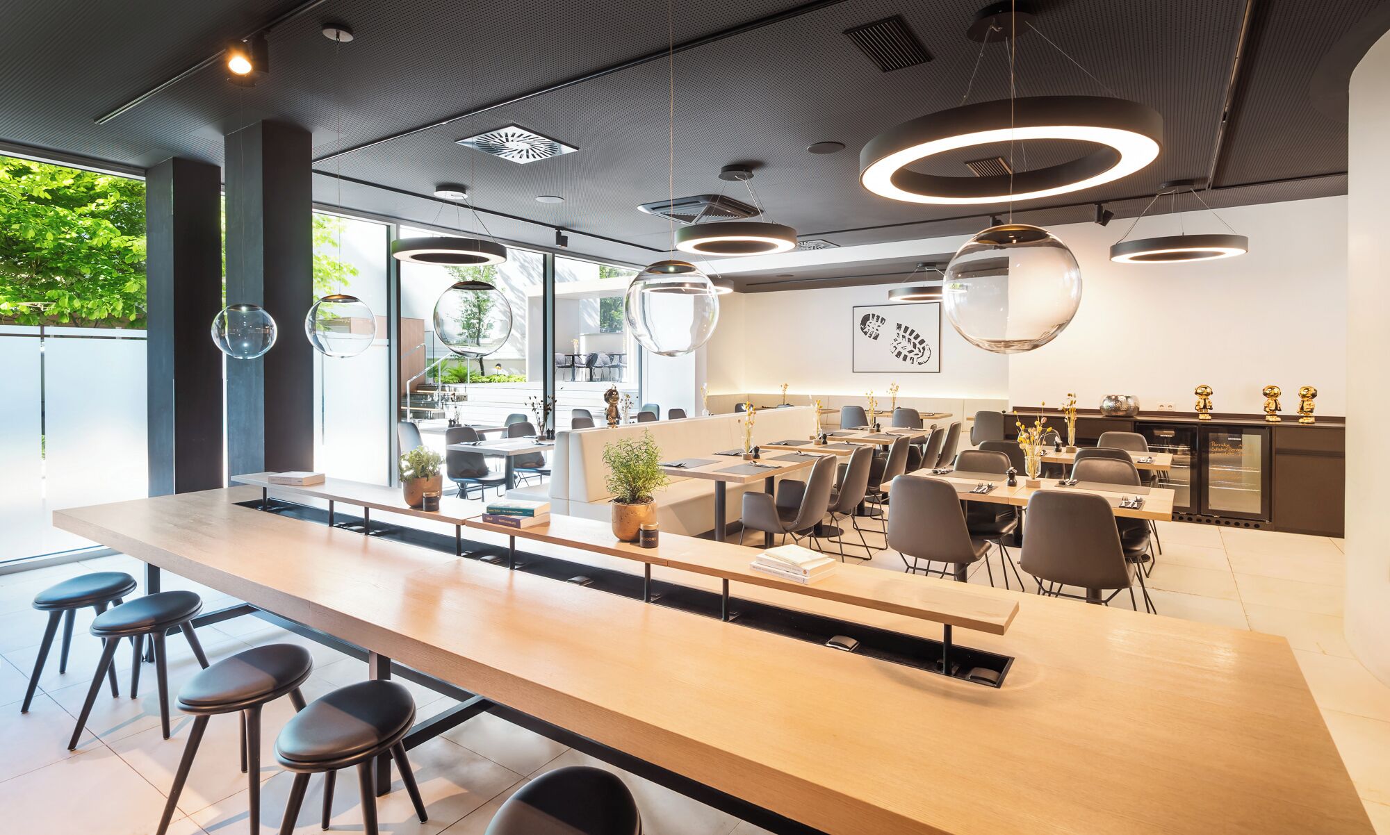 Daily buffet breakfast (EUR 24 per person)