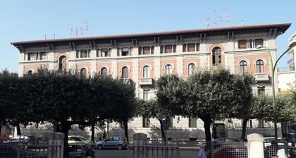 Palazzo dei Catenielli 63 B&B