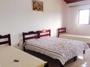 Minibar, wifi gratis, ropa de cama