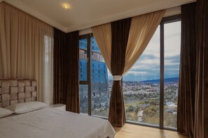Apartment, 2 Bedrooms | City view - Hosthub - 2BR Super view Apartment (Tbilisi)