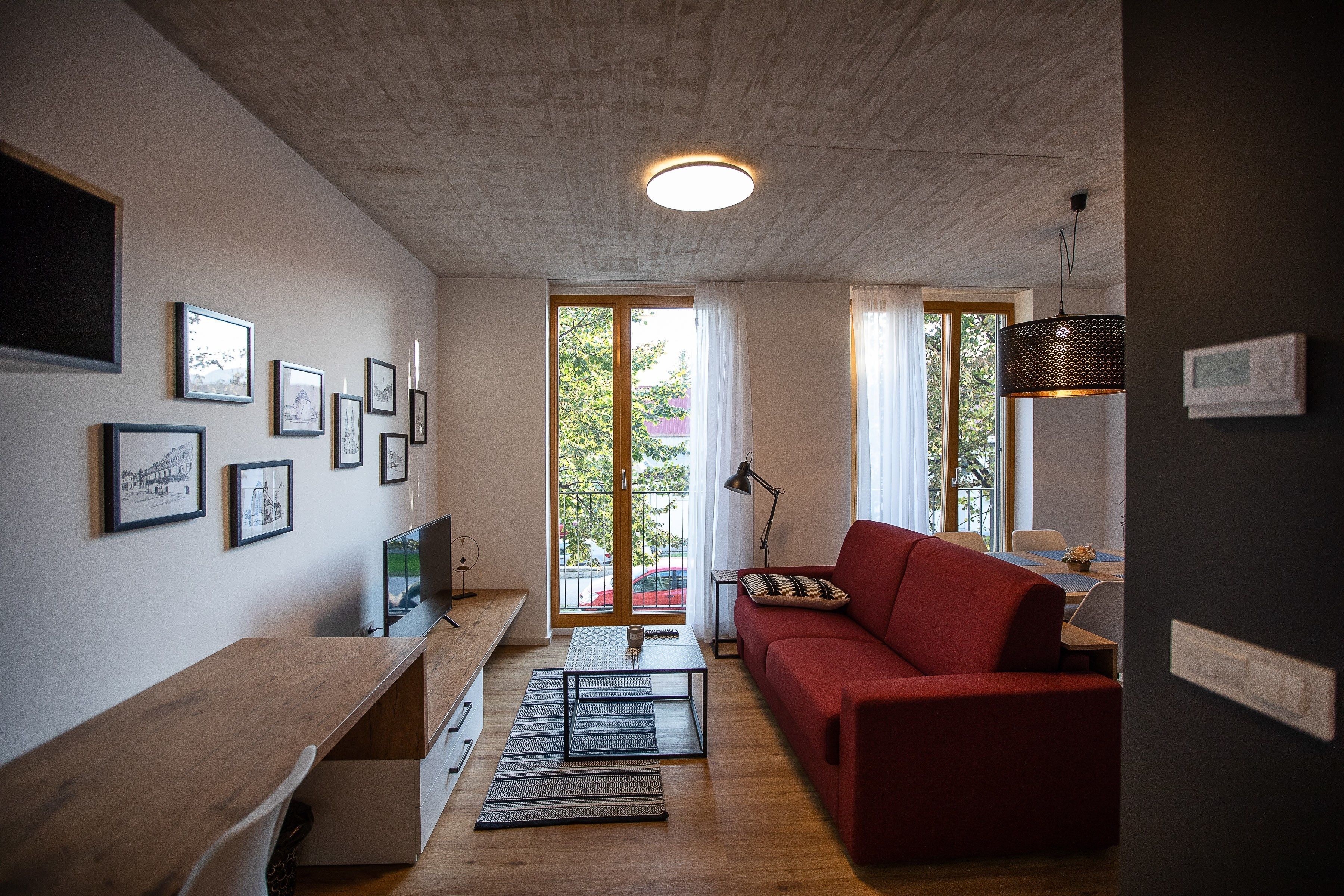Departamento de diseñador, 1 habitación (2) | Área de sala de estar | Televisión de pantalla plana 