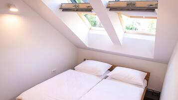 Design Apartment, 2 Bedrooms (3)