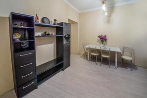 Private kitchen - City Heart Apartment (Tbilisi)