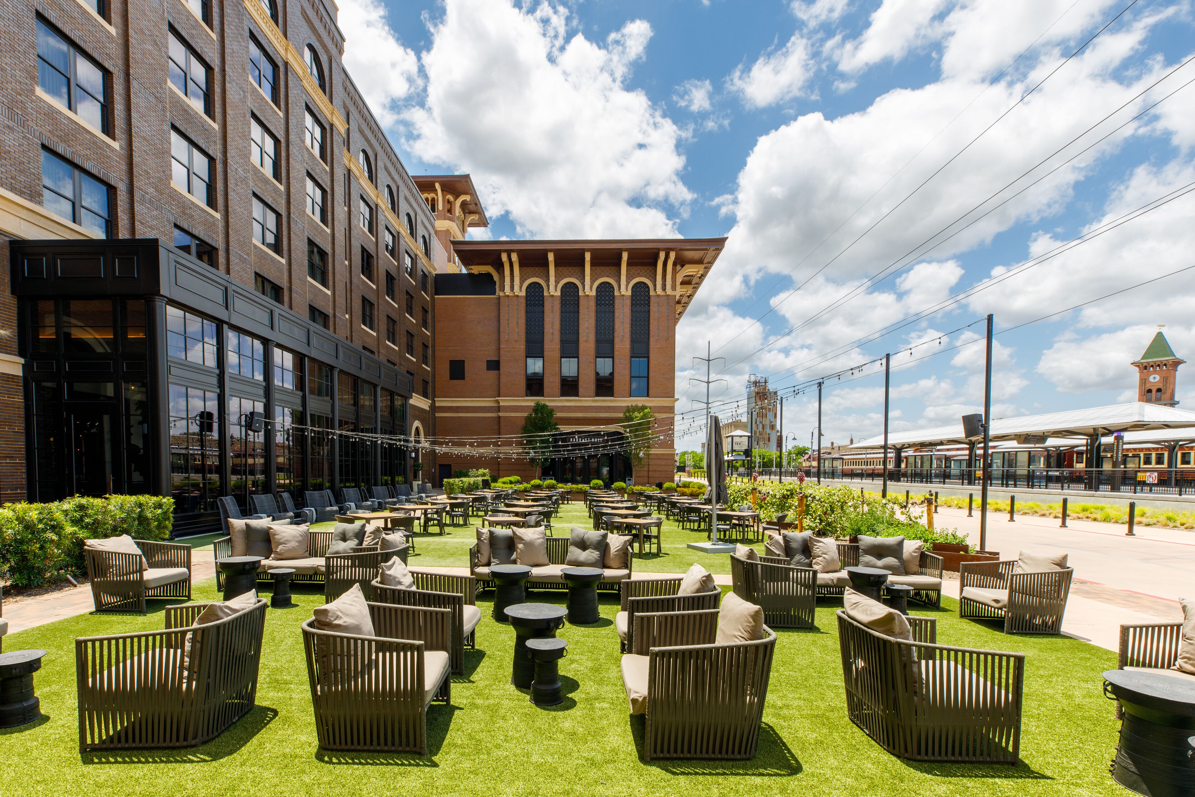 breakfast and dinner served