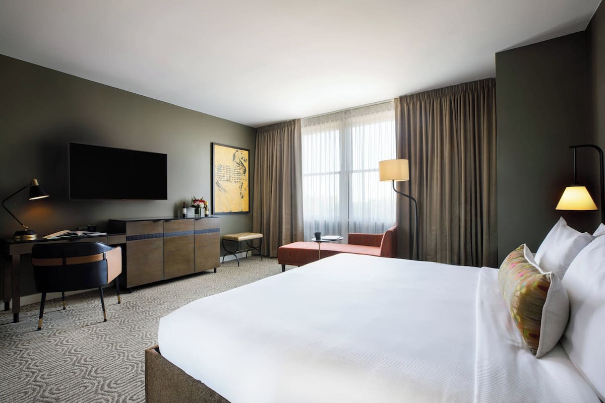 Chambre Exécutive, 1 très grand lit